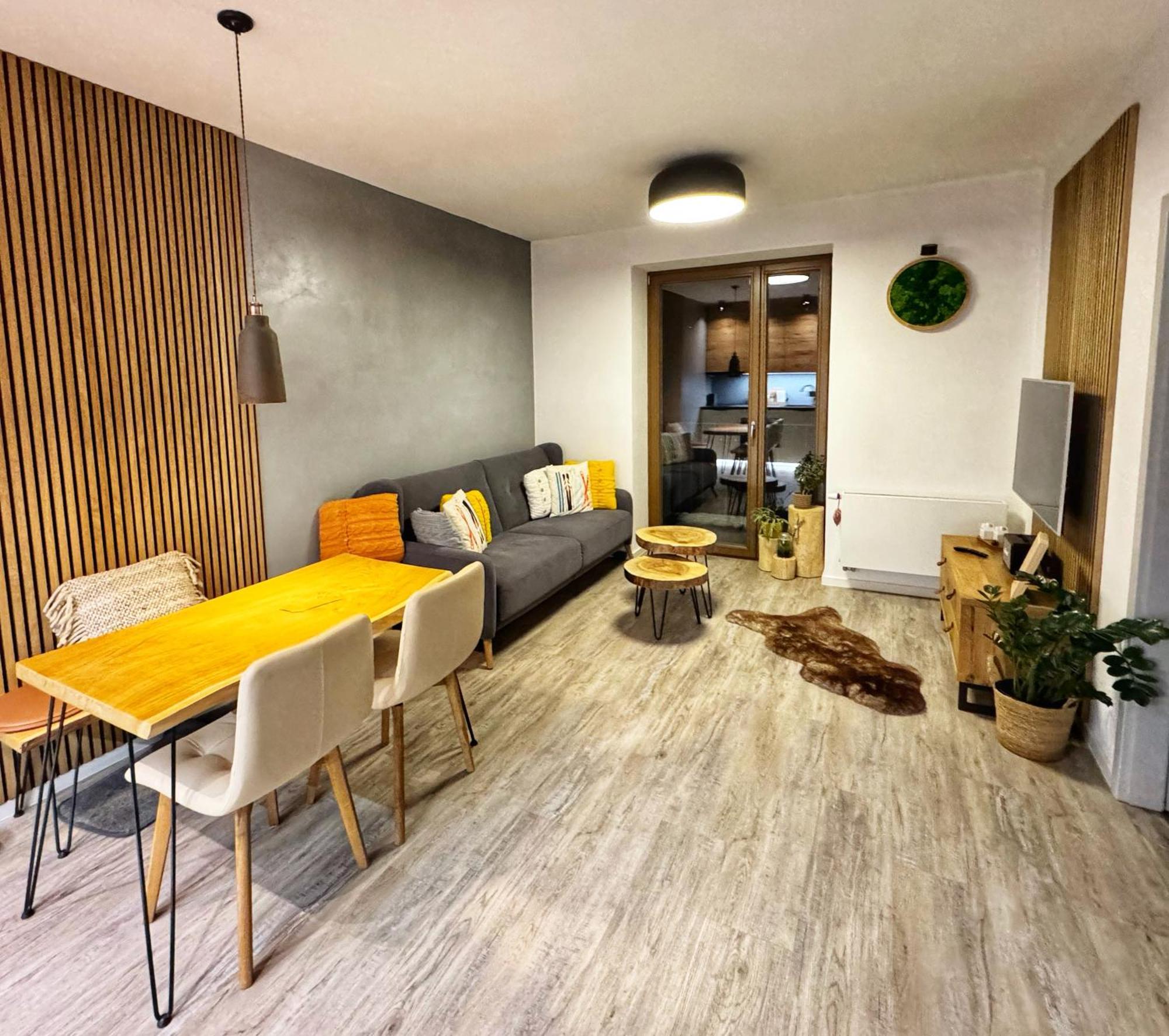 Apartman Vista Rokytnice 로끼뜨니쩨나드이제로우 외부 사진