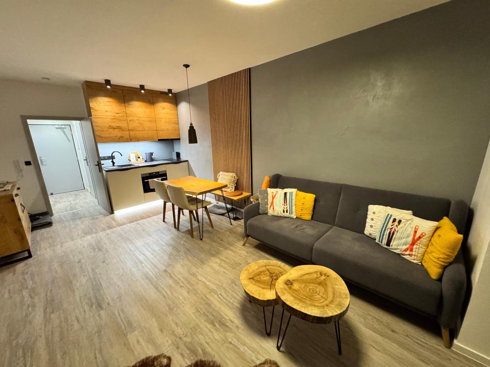 Apartman Vista Rokytnice 로끼뜨니쩨나드이제로우 외부 사진